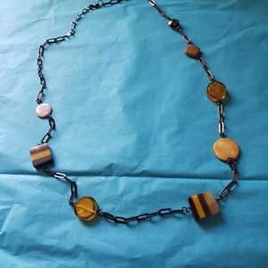 LONG BEADED NECKLACE